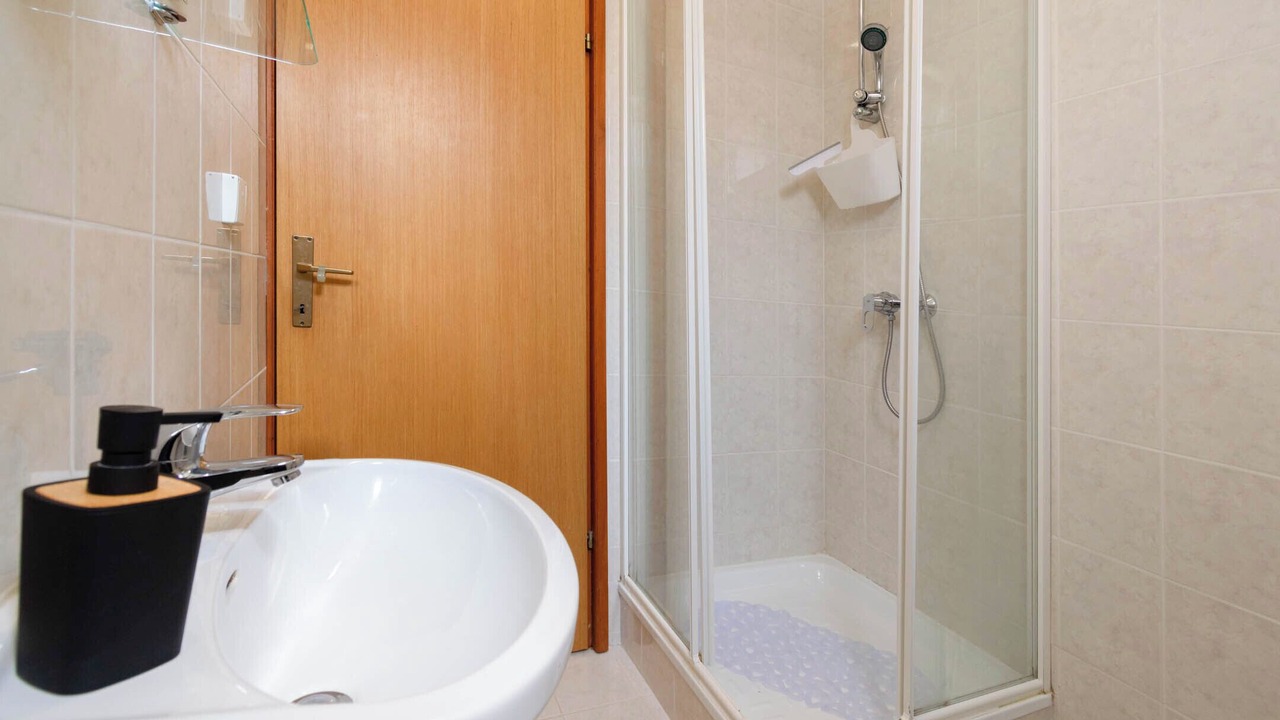 Photo of Bathroom in Gulici