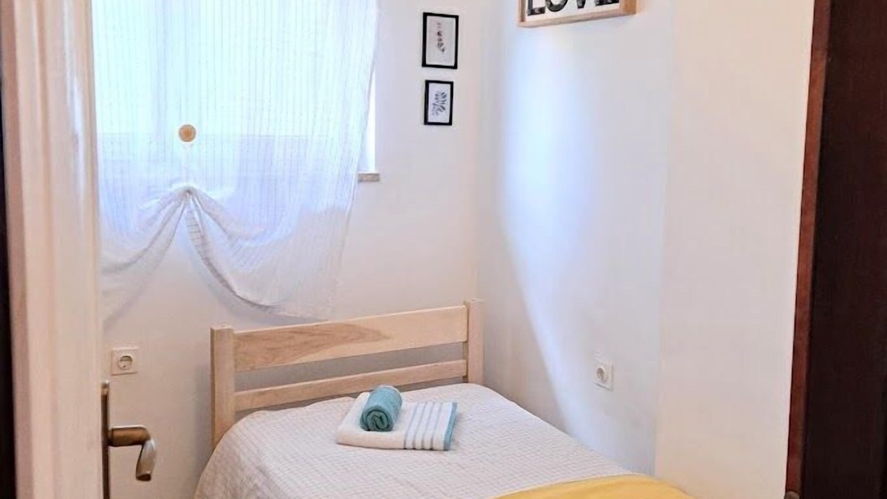 Photo of Bedroom in Sarsoni