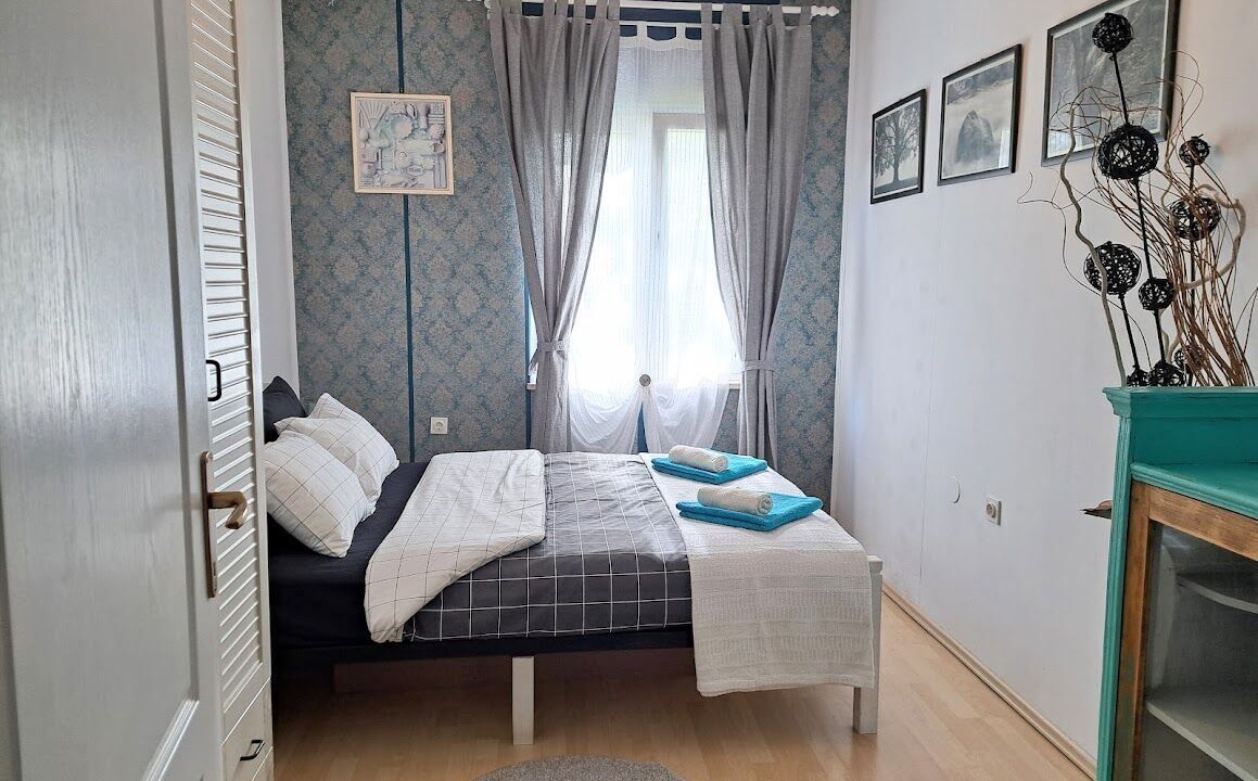 Photo of Bedroom in Sarsoni