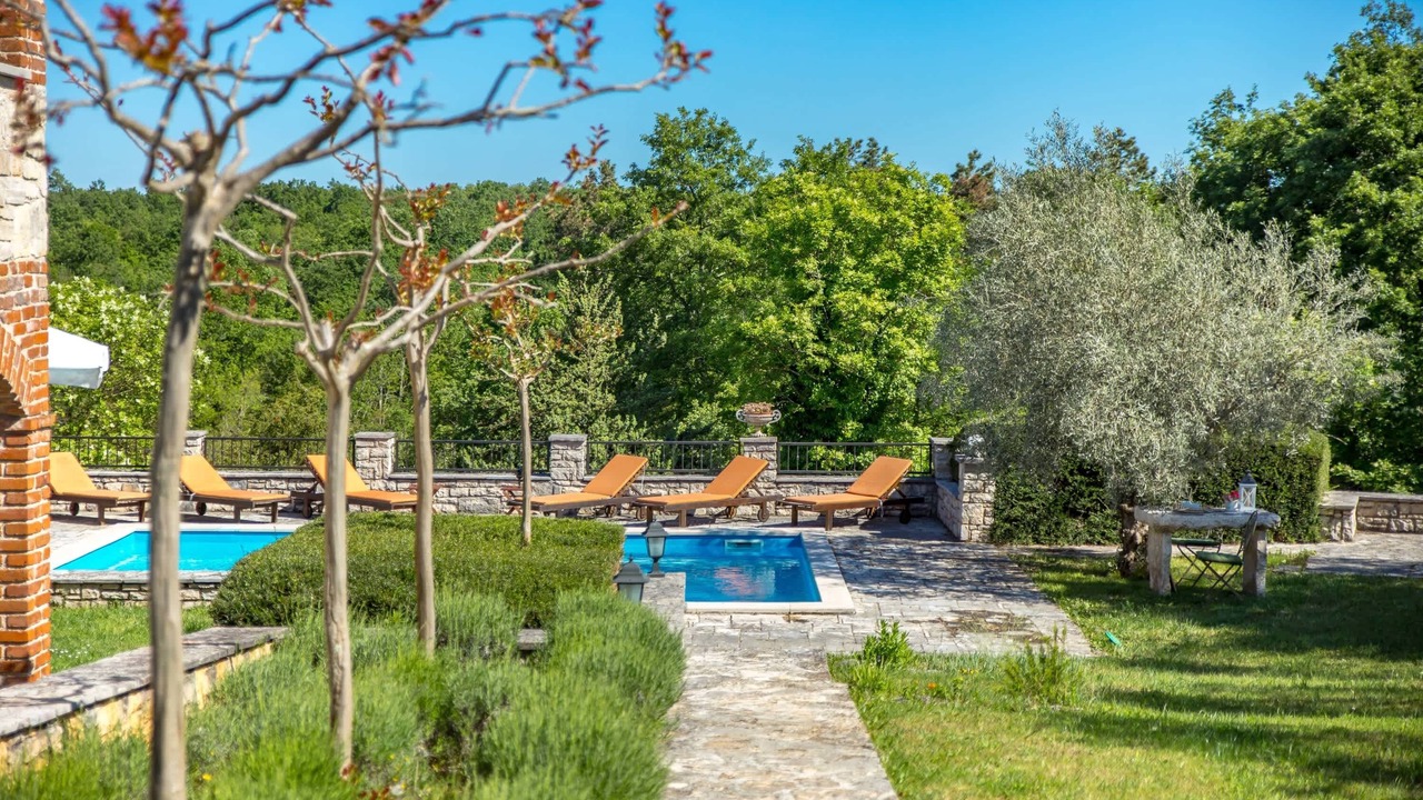 Photo of Outdoor in Fabci