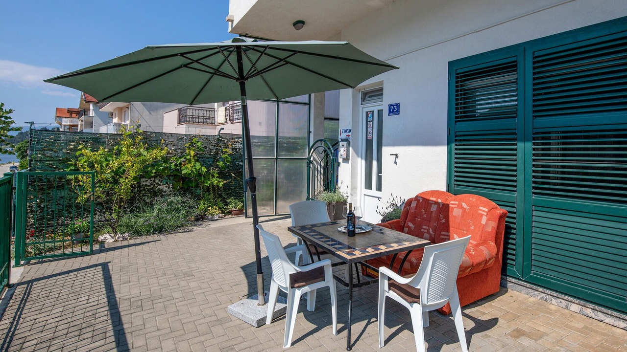 Photo of Others in Ploce
