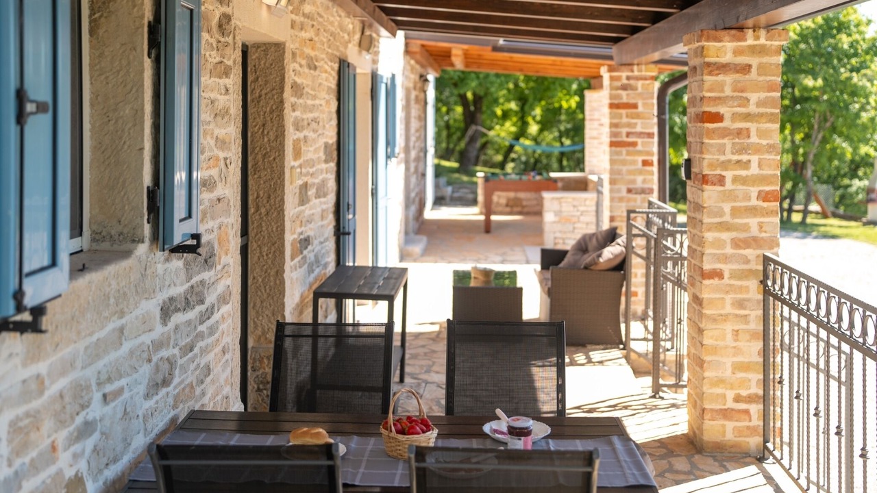 Photo of Outdoor in Cepic