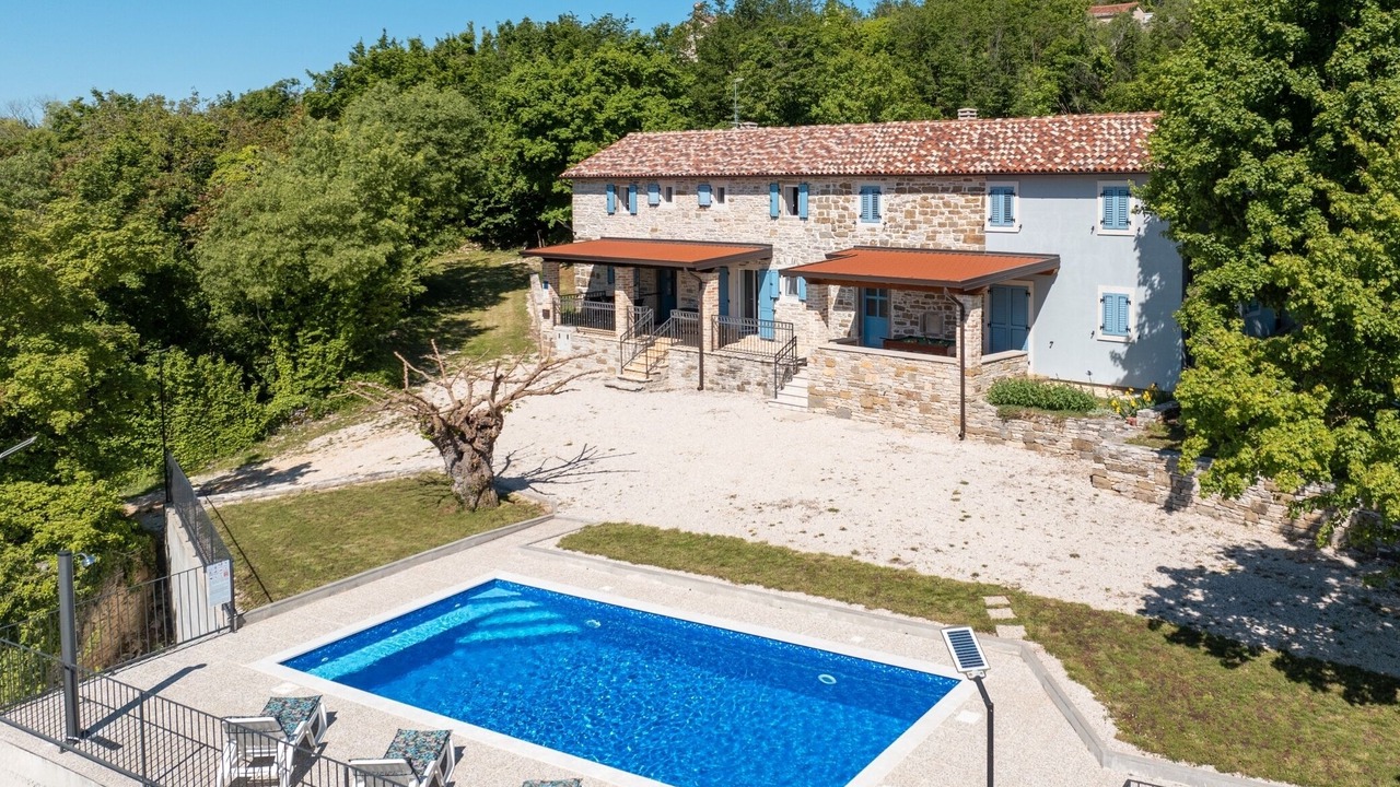 Photo of Outdoor in Cepic