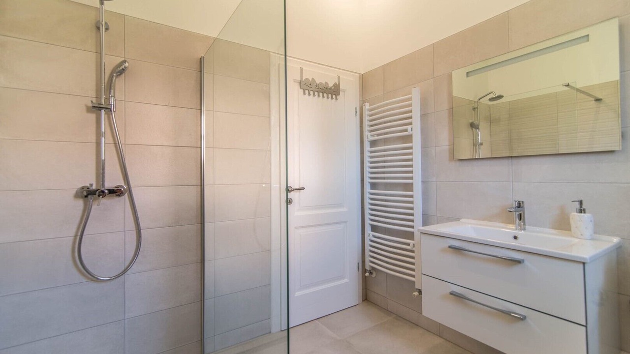 Photo of Bathroom in Vrvari