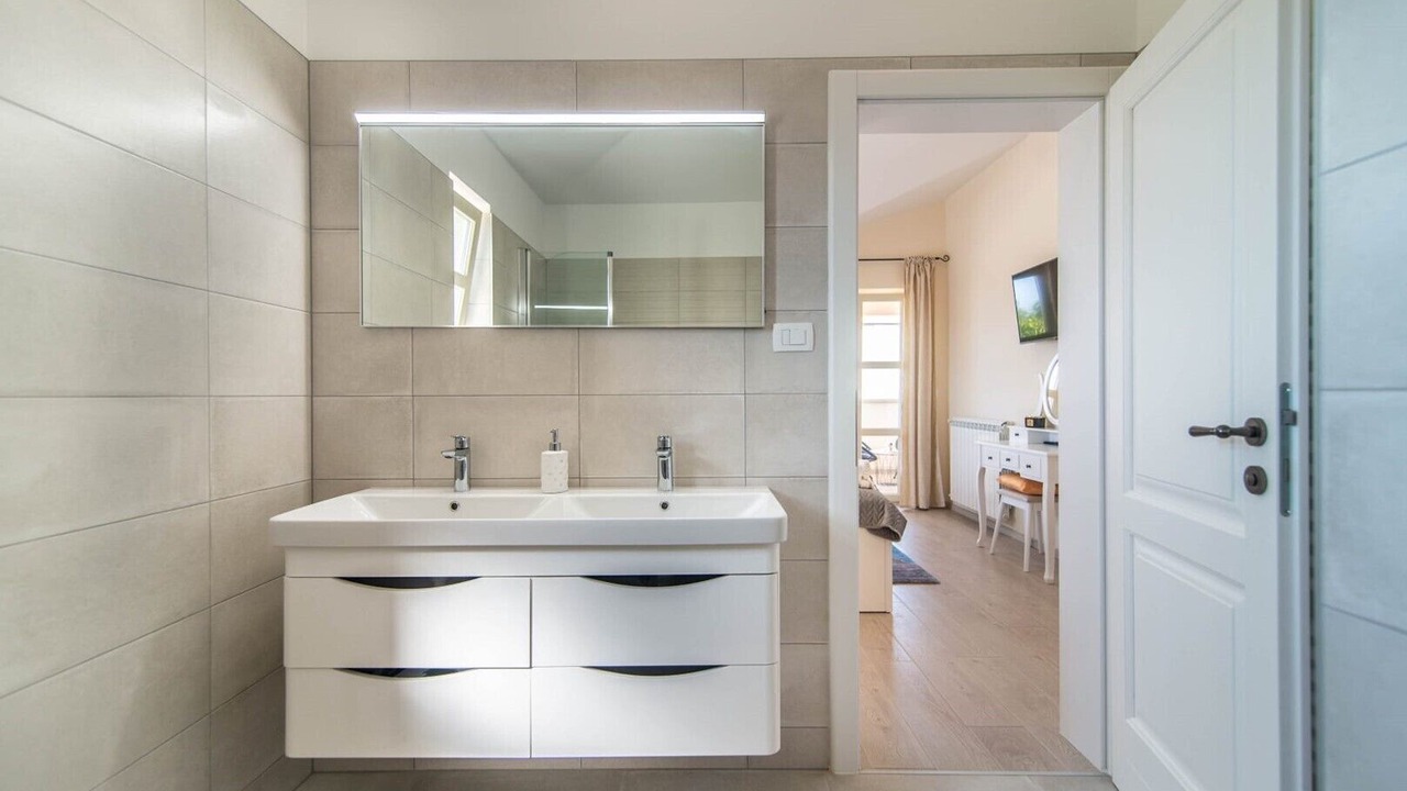 Photo of Bathroom in Vrvari