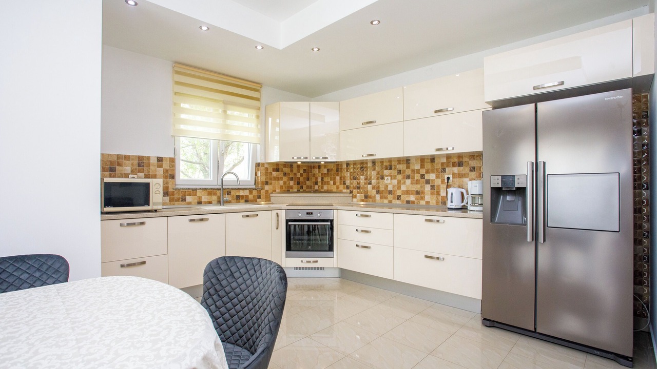 Photo of Kitchen in Srinjine