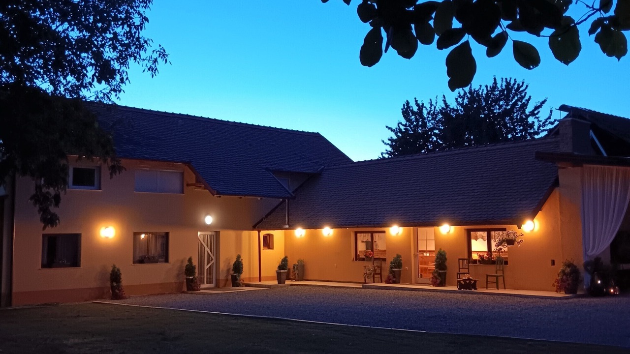 Photo of Outdoor in Kaptol