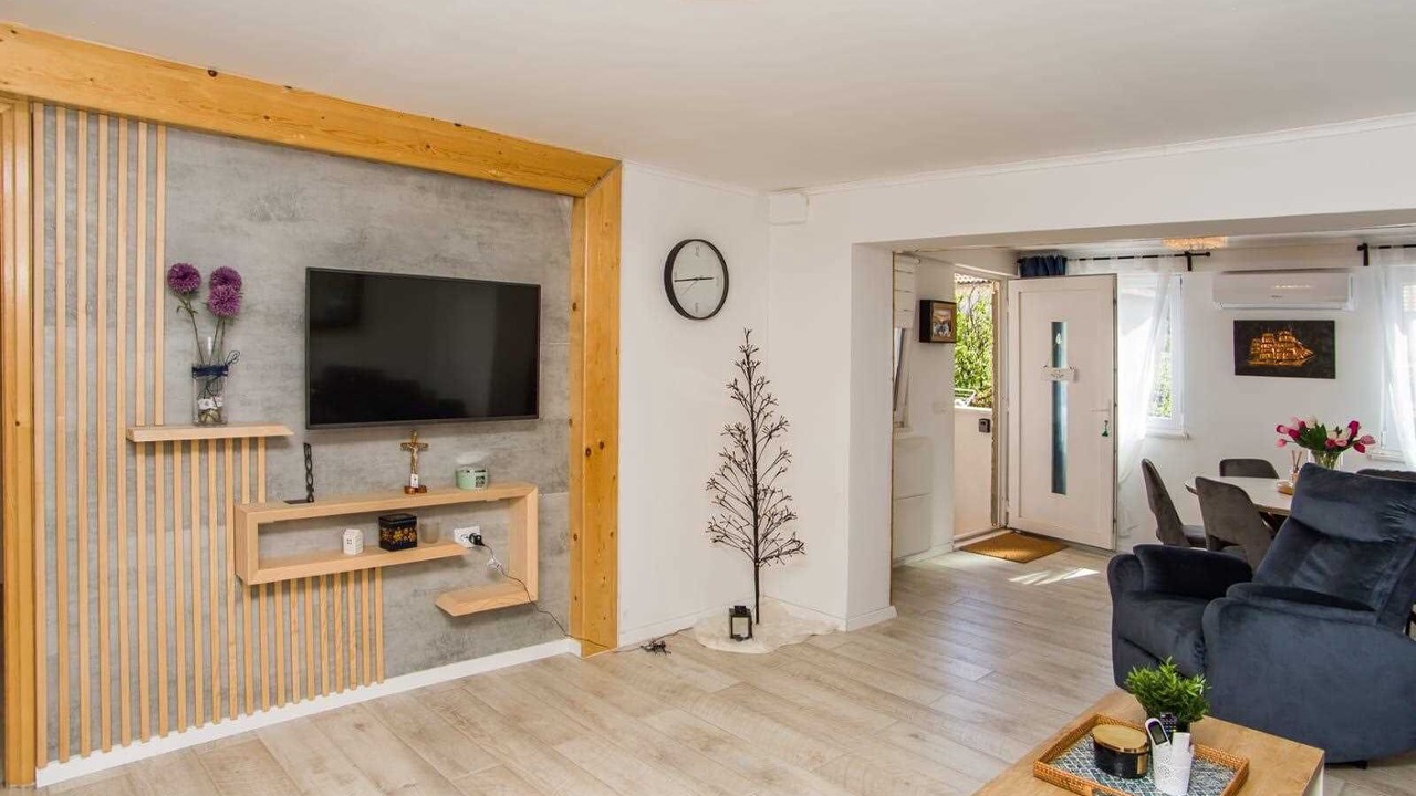 Photo of Livingroom in Metohija