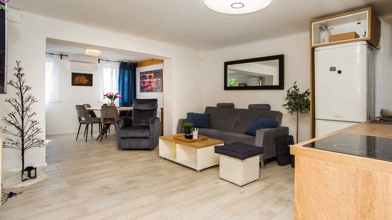 Photo of Livingroom in Metohija