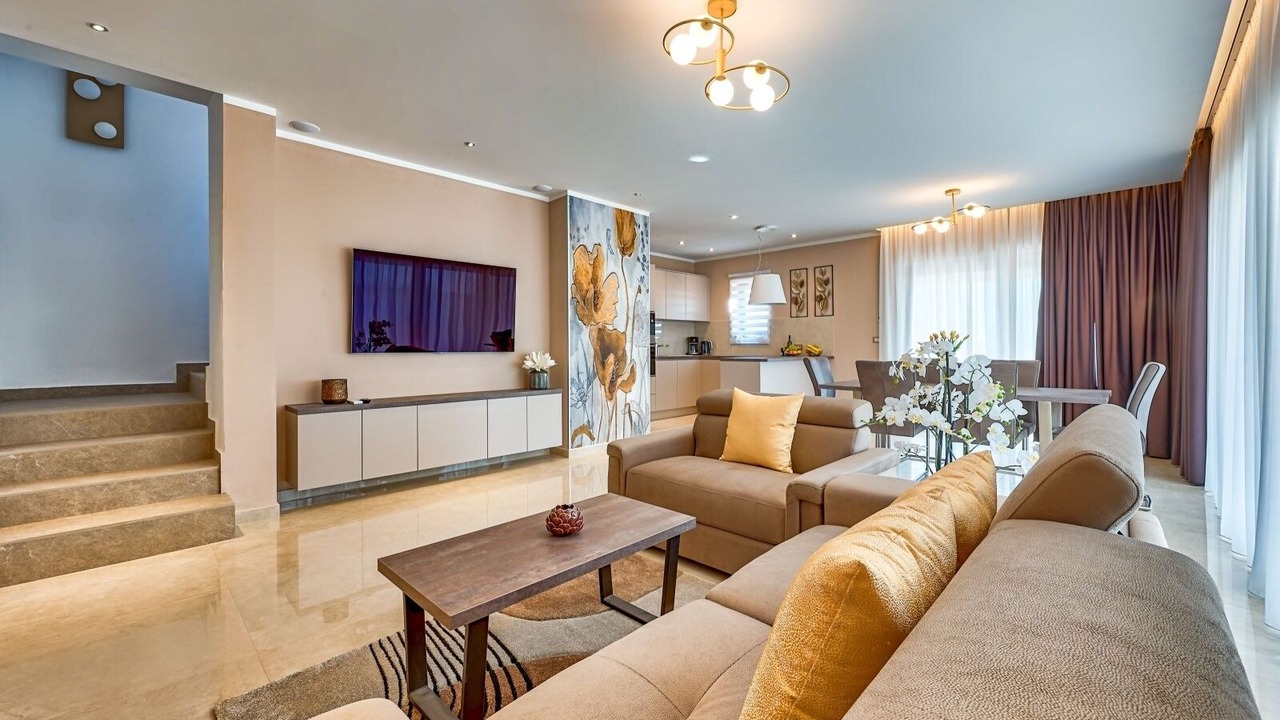 Photo of Livingroom in Brgod