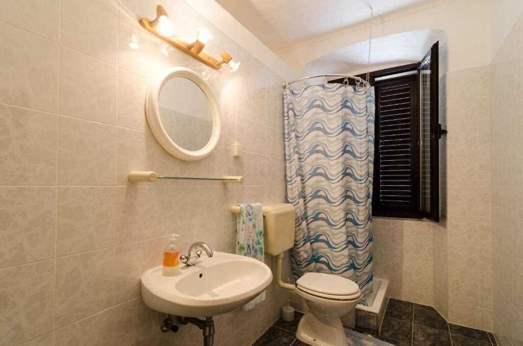 Photo of Bathroom in Trsteno