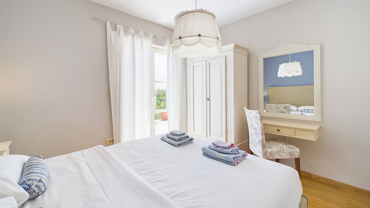 Photo of Bedroom in Heraki