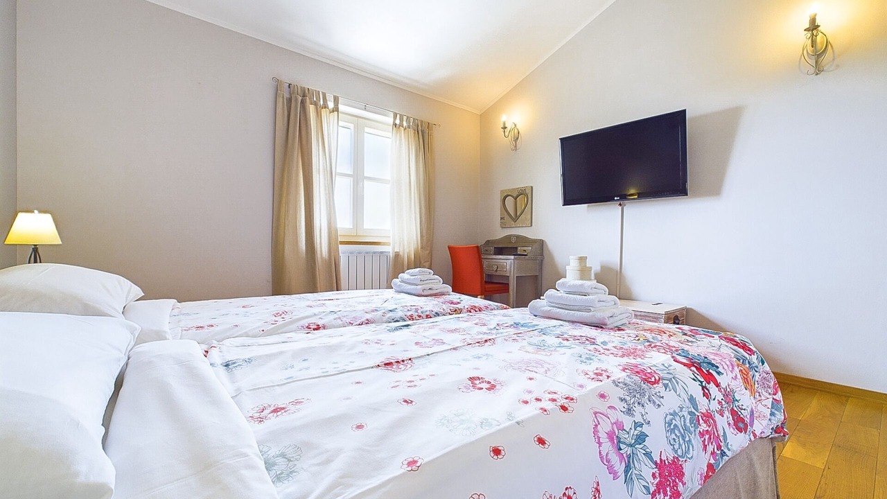 Photo of Bedroom in Heraki