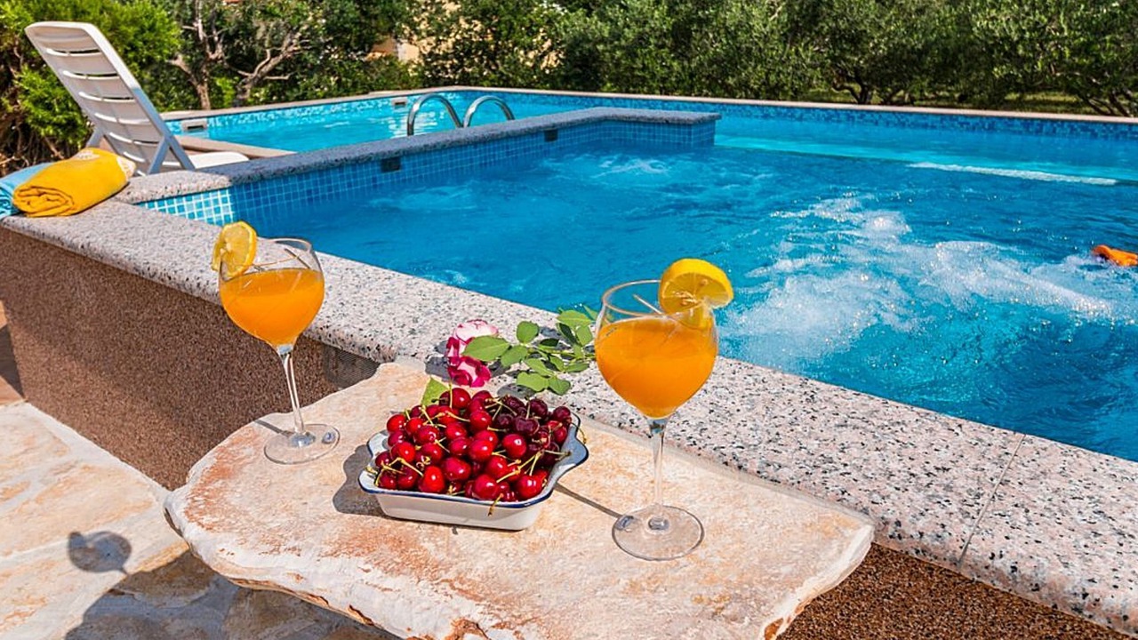 Photo of Outdoor in Rudine