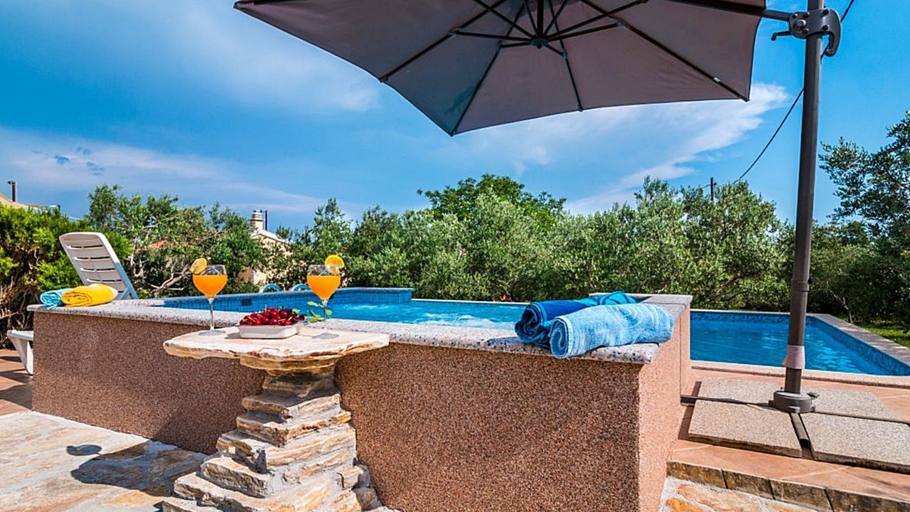 Photo of Outdoor in Rudine