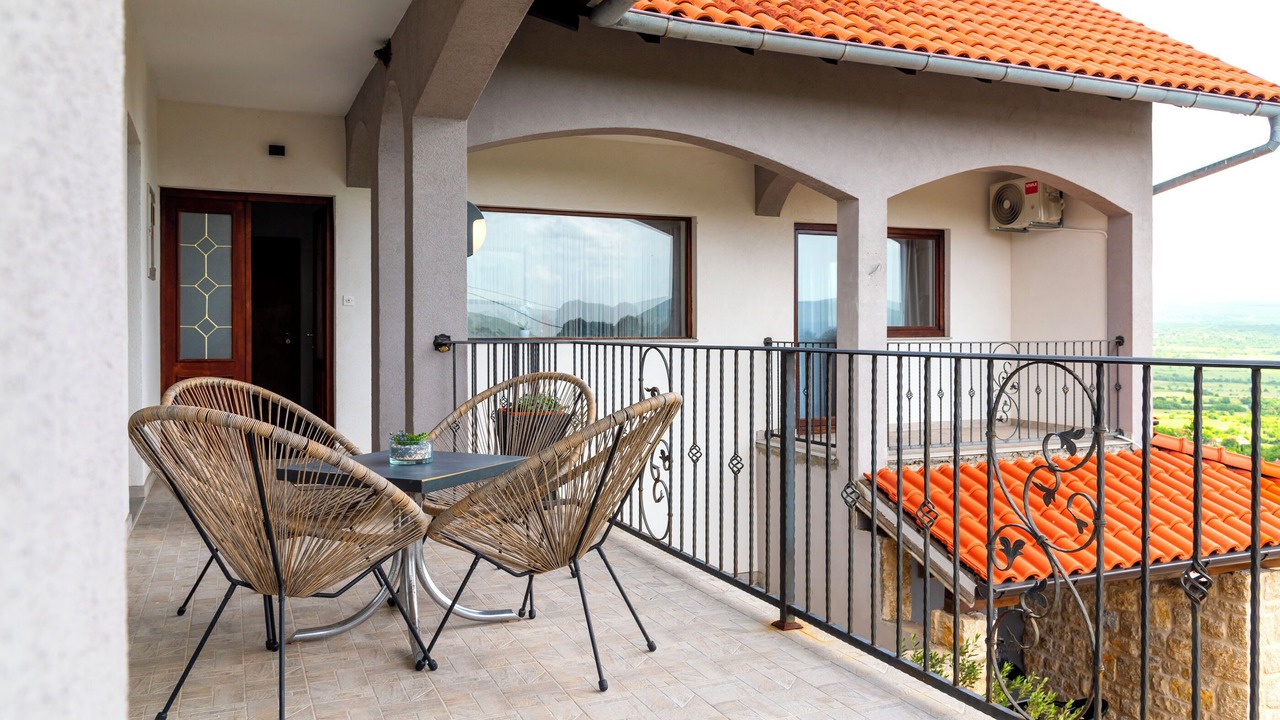 Photo of Outdoor in Drnis