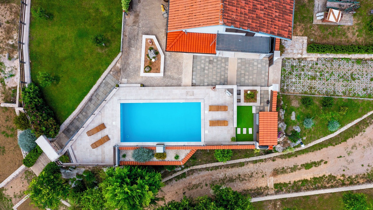 Photo of Outdoor in Drnis
