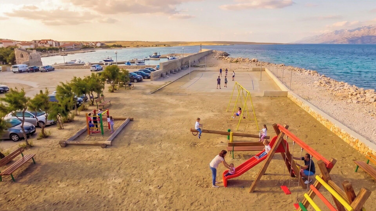 Photo of Others in Razanac
