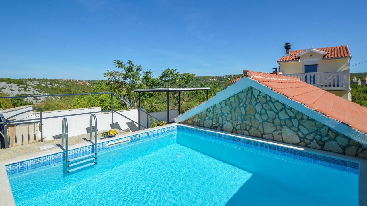 Photo of Outdoor in Sonkovic
