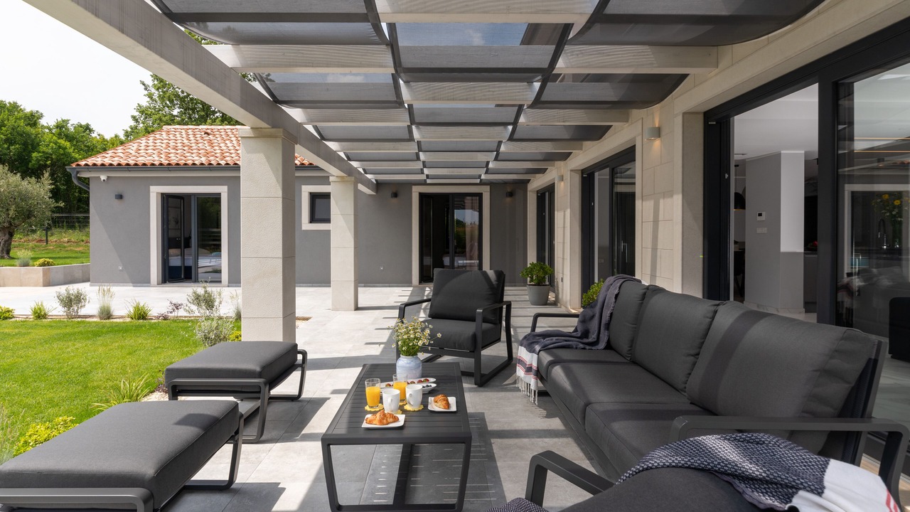 Photo of Patio Balcony in Grandici
