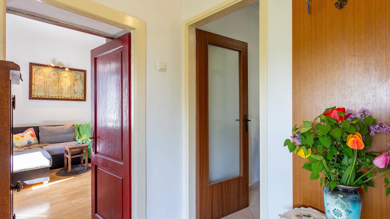 Photo of Others in Vinez