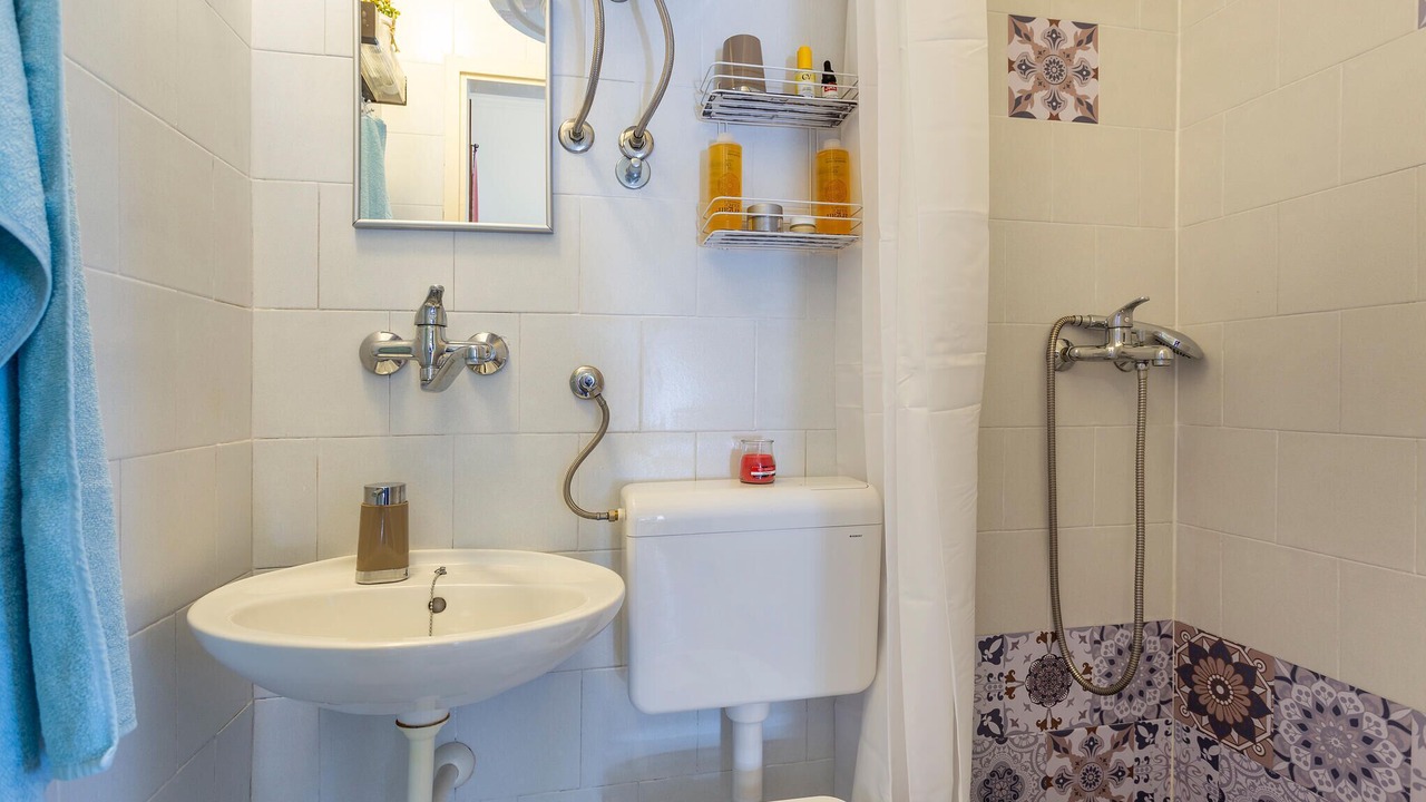 Photo of Bathroom in Vinez