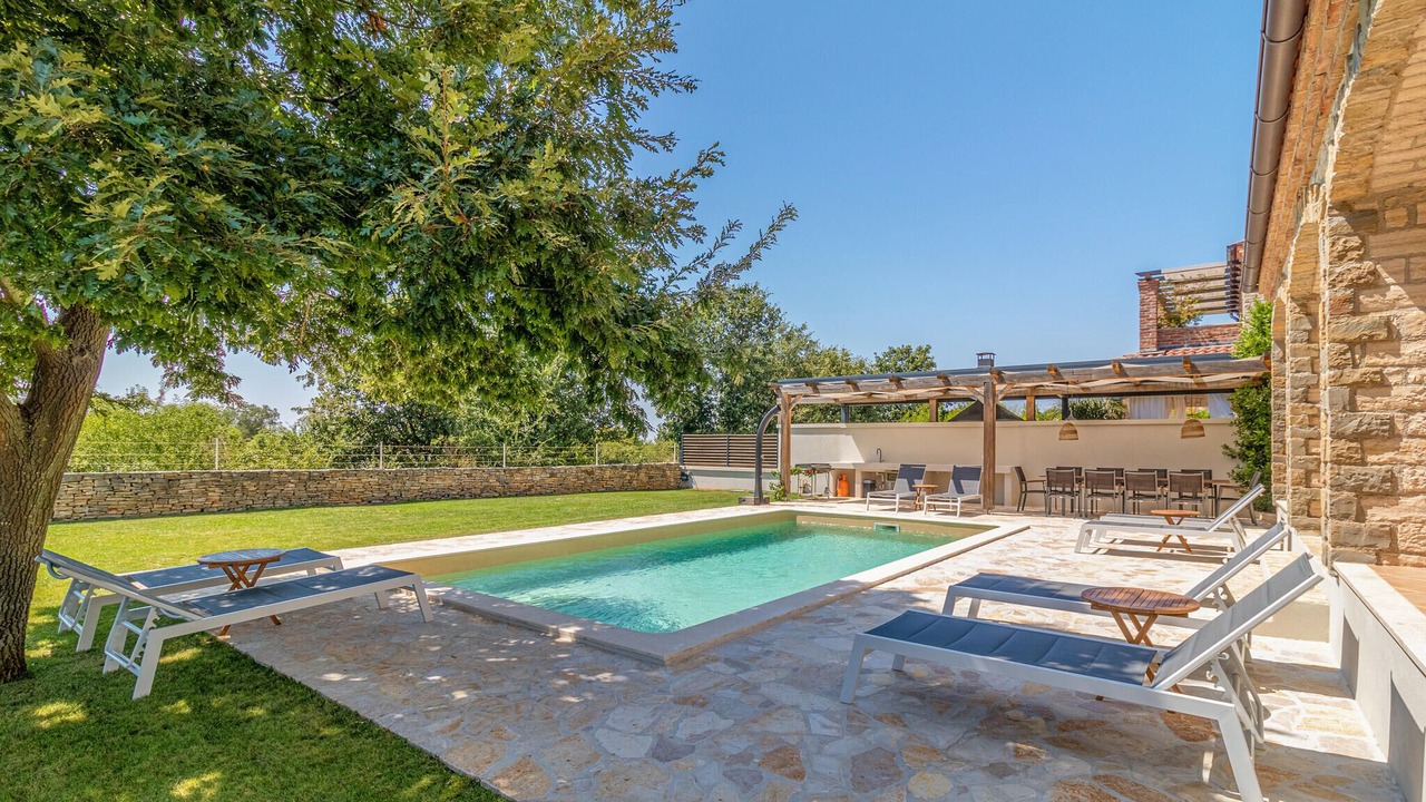 Photo of Outdoor in Cabrunici