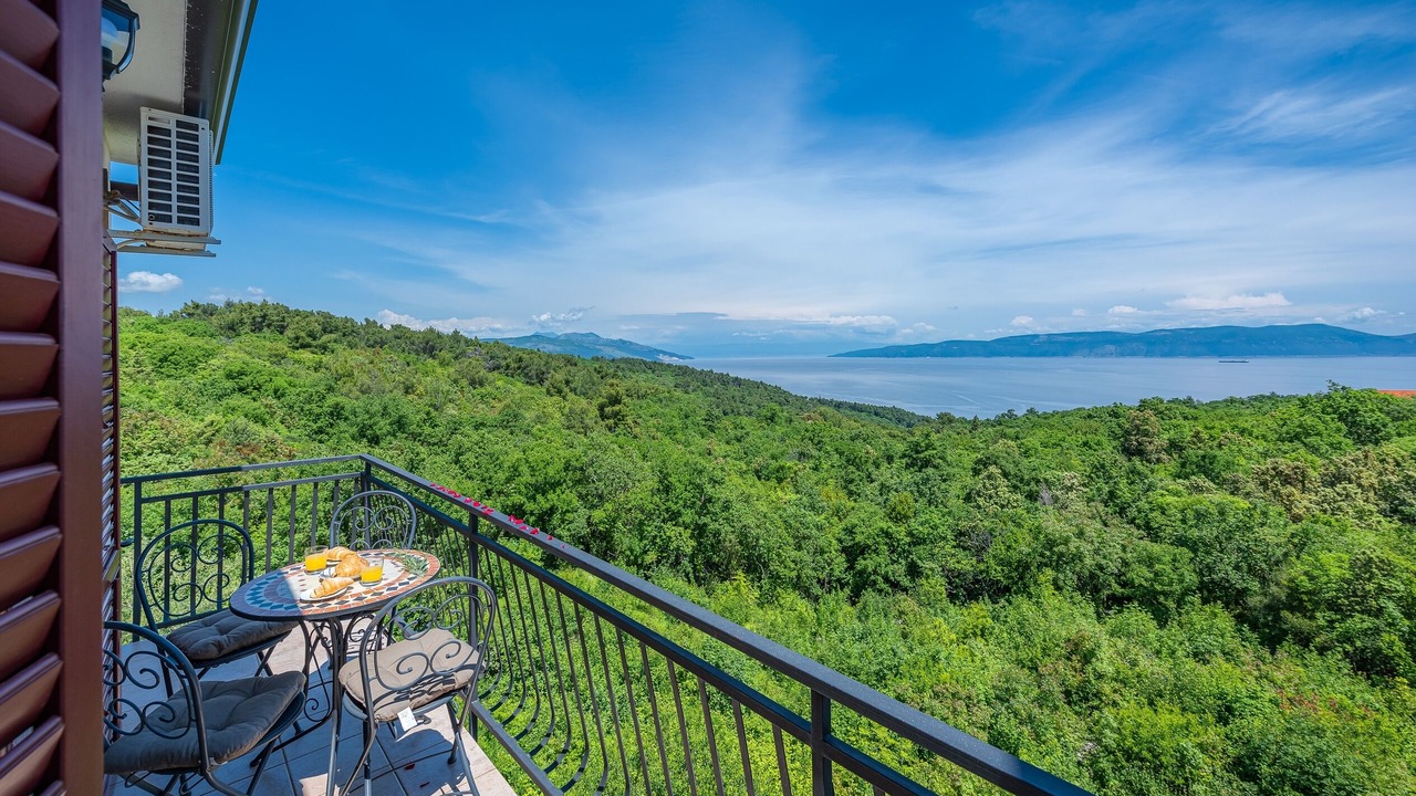 Photo of Patio Balcony in Drenje