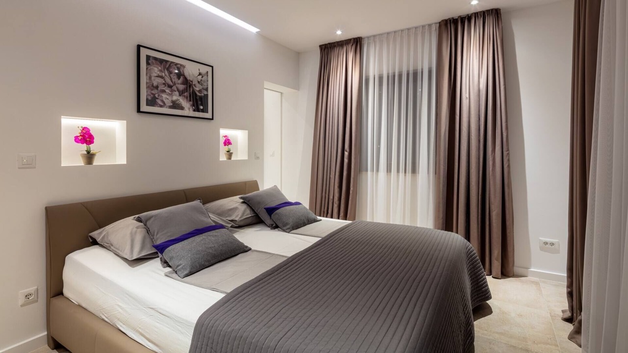 Photo of Bedroom in Sutivan