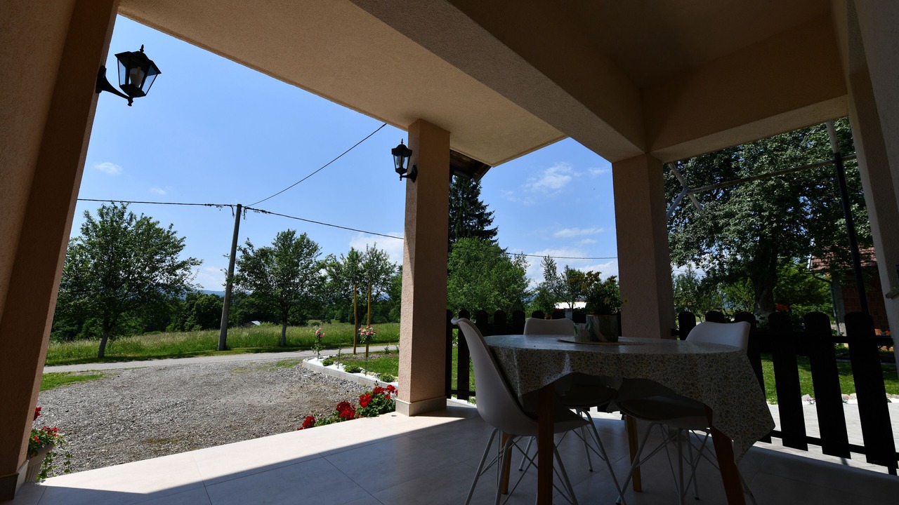 Photo of Patio Balcony in Lipovaca Dreznicka