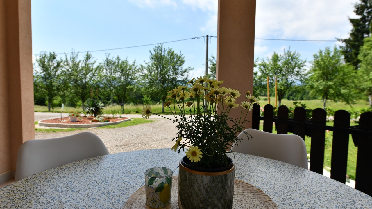 Photo of Patio Balcony in Lipovaca Dreznicka