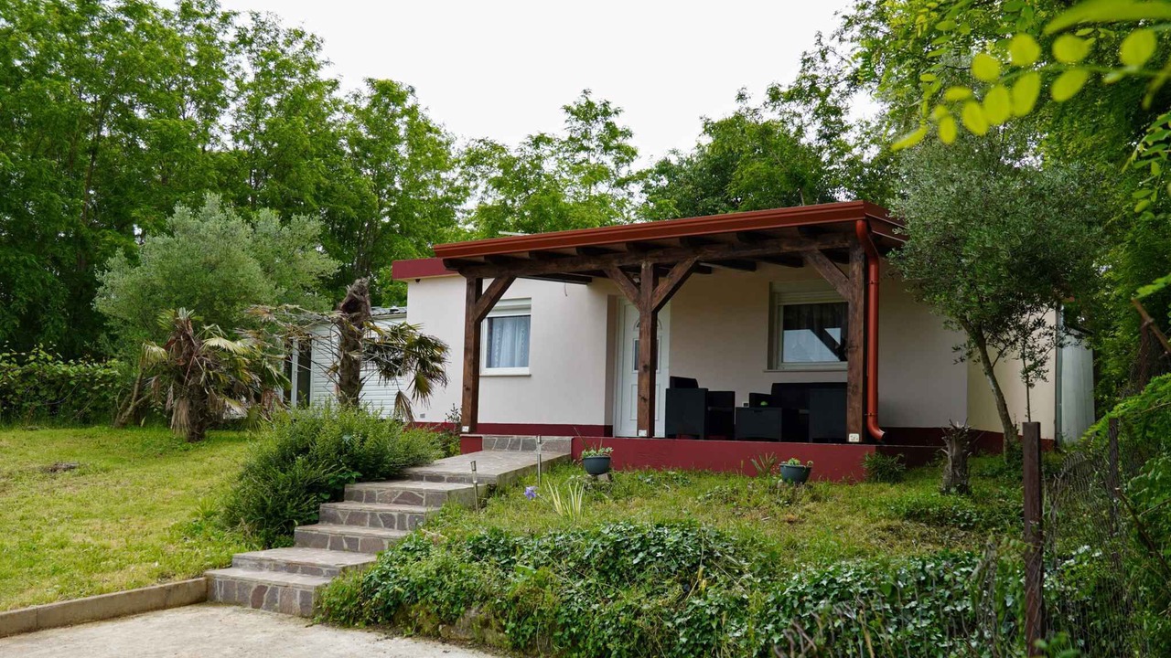 Photo of Outdoor in Petrovija