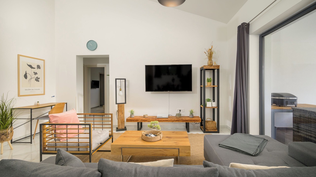 Photo of Livingroom in Topid