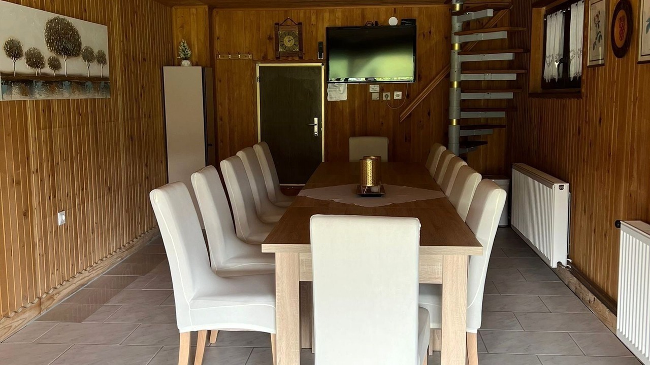 Photo of Bedroom in Mace