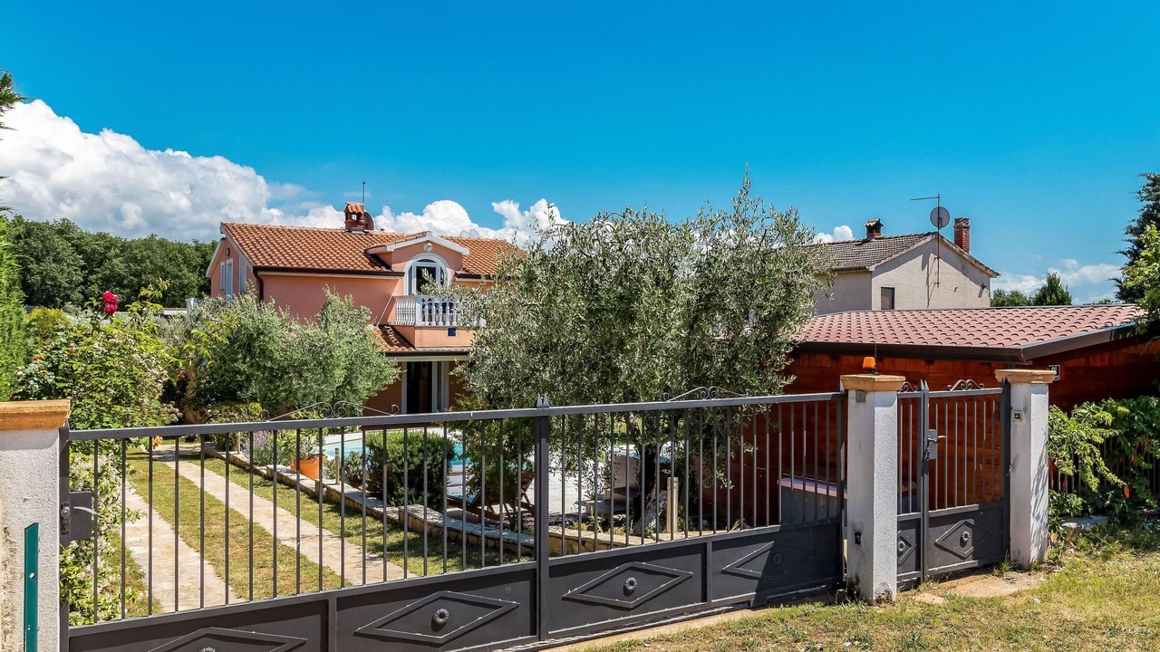 Photo of Others in Kastelir-Labinci