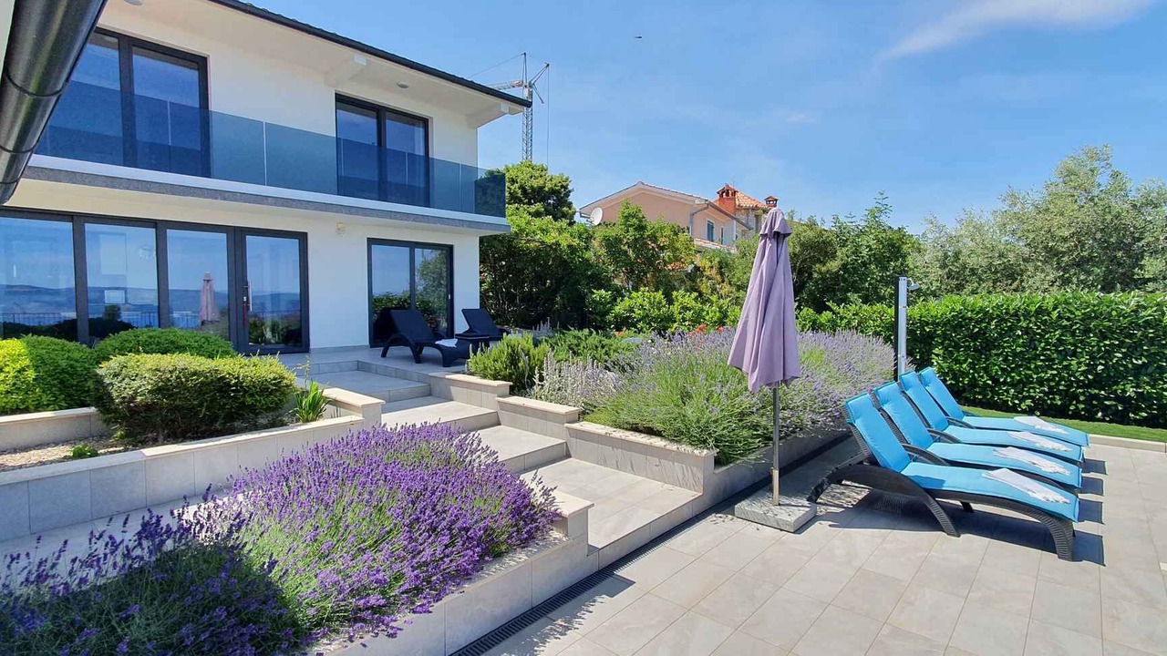 Photo of Patio Balcony in Bartici