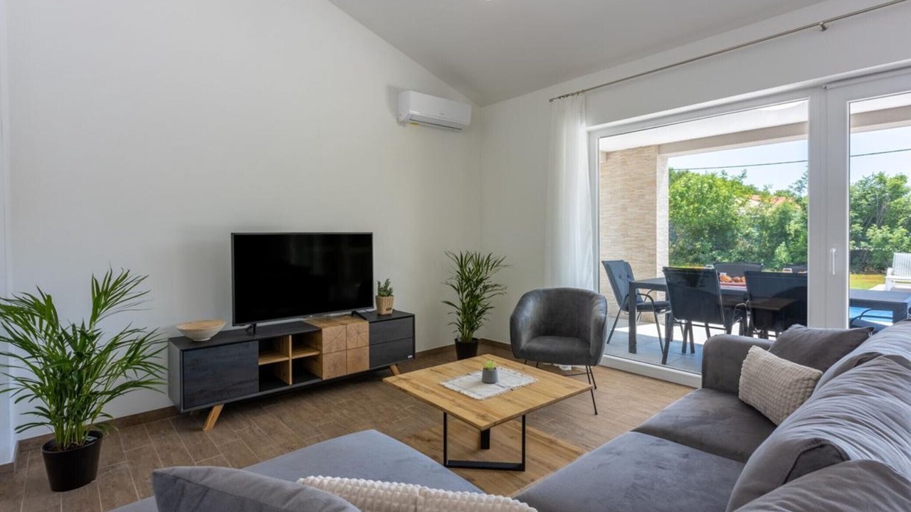 Photo of Livingroom in Brgod