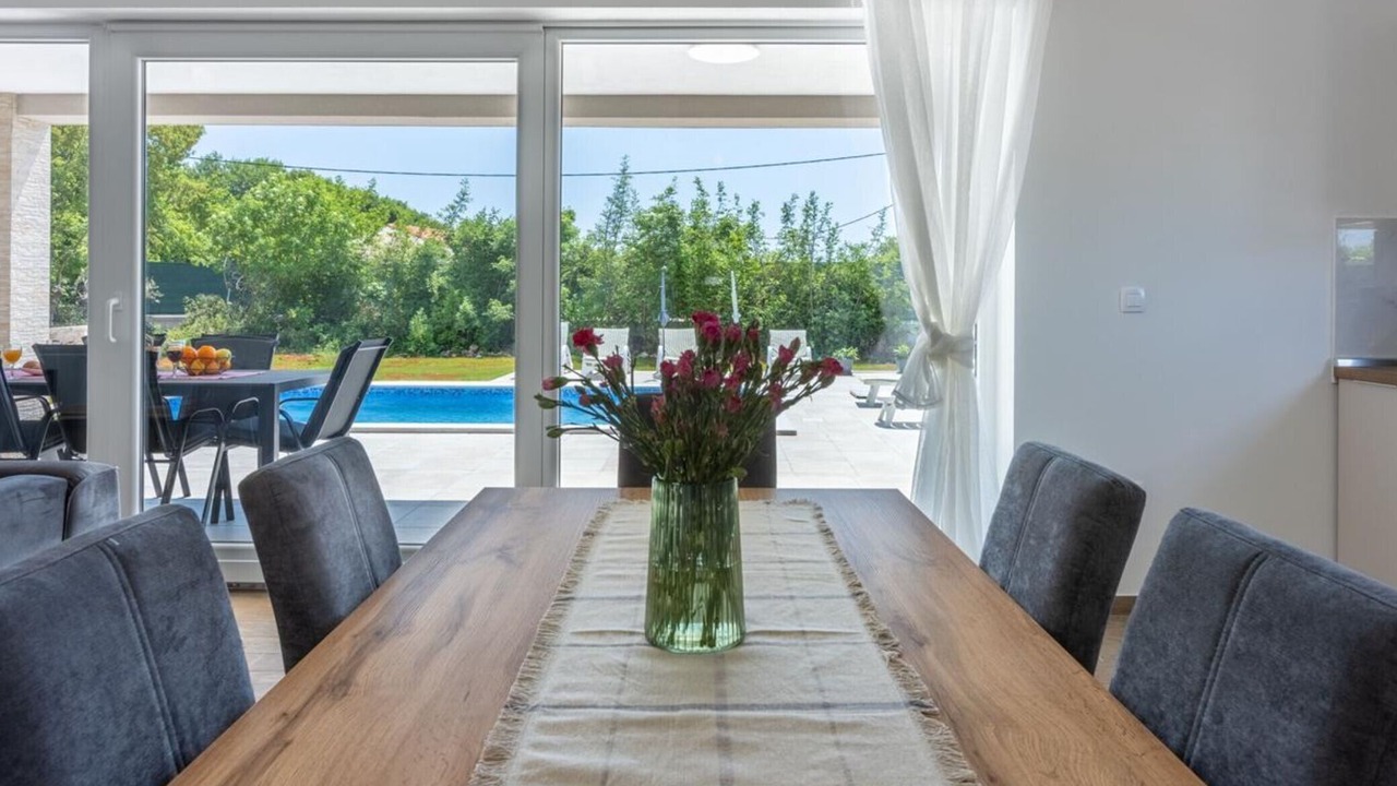 Photo of Livingroom in Brgod