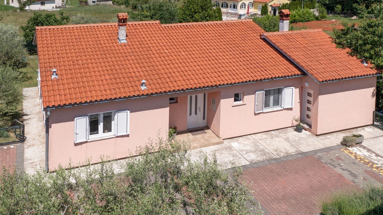 Photo of Outdoor in Rogocana