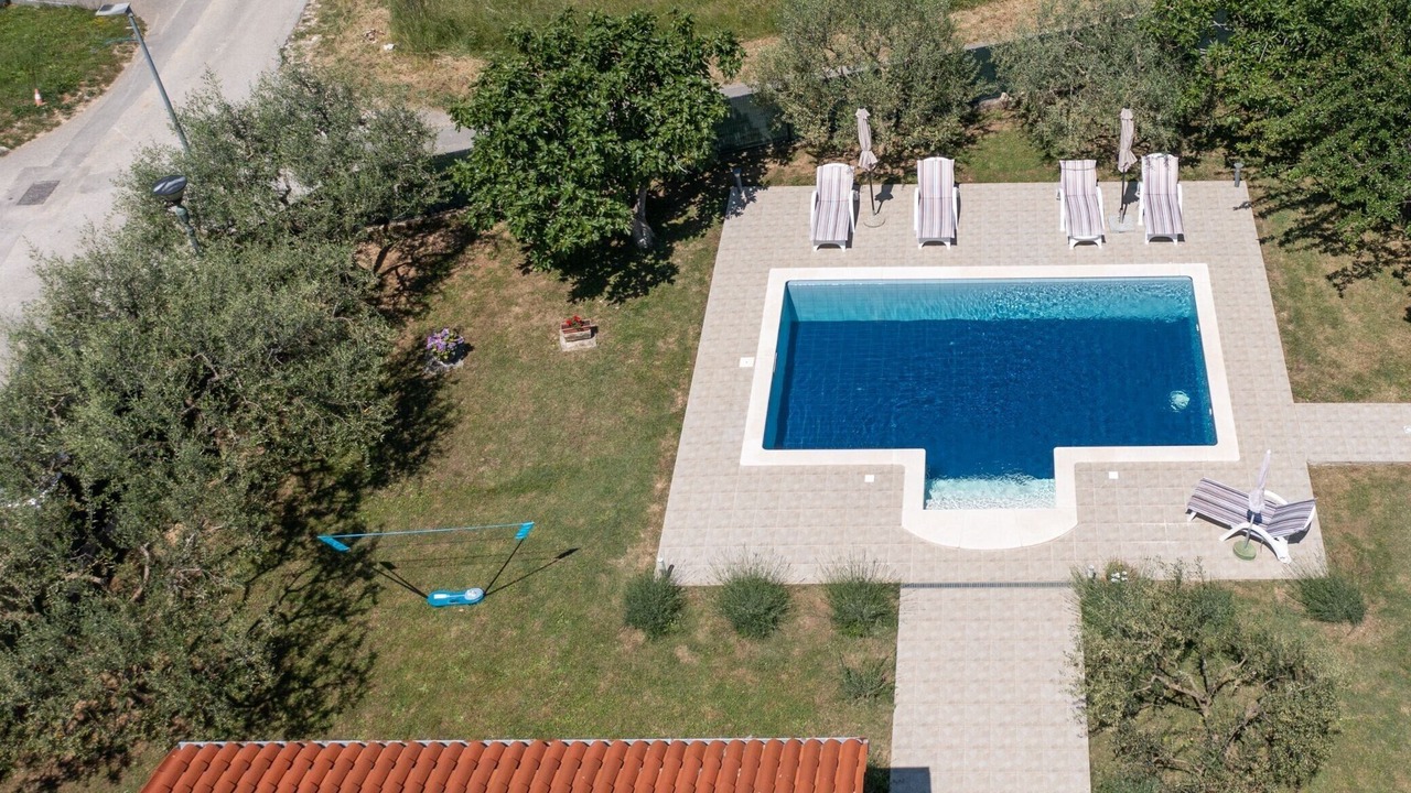 Photo of Outdoor in Rogocana