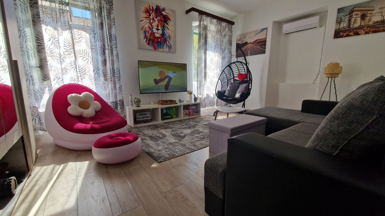 Photo of Livingroom in Plisac