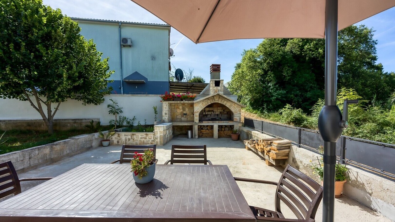 Photo of Outdoor in Antonci