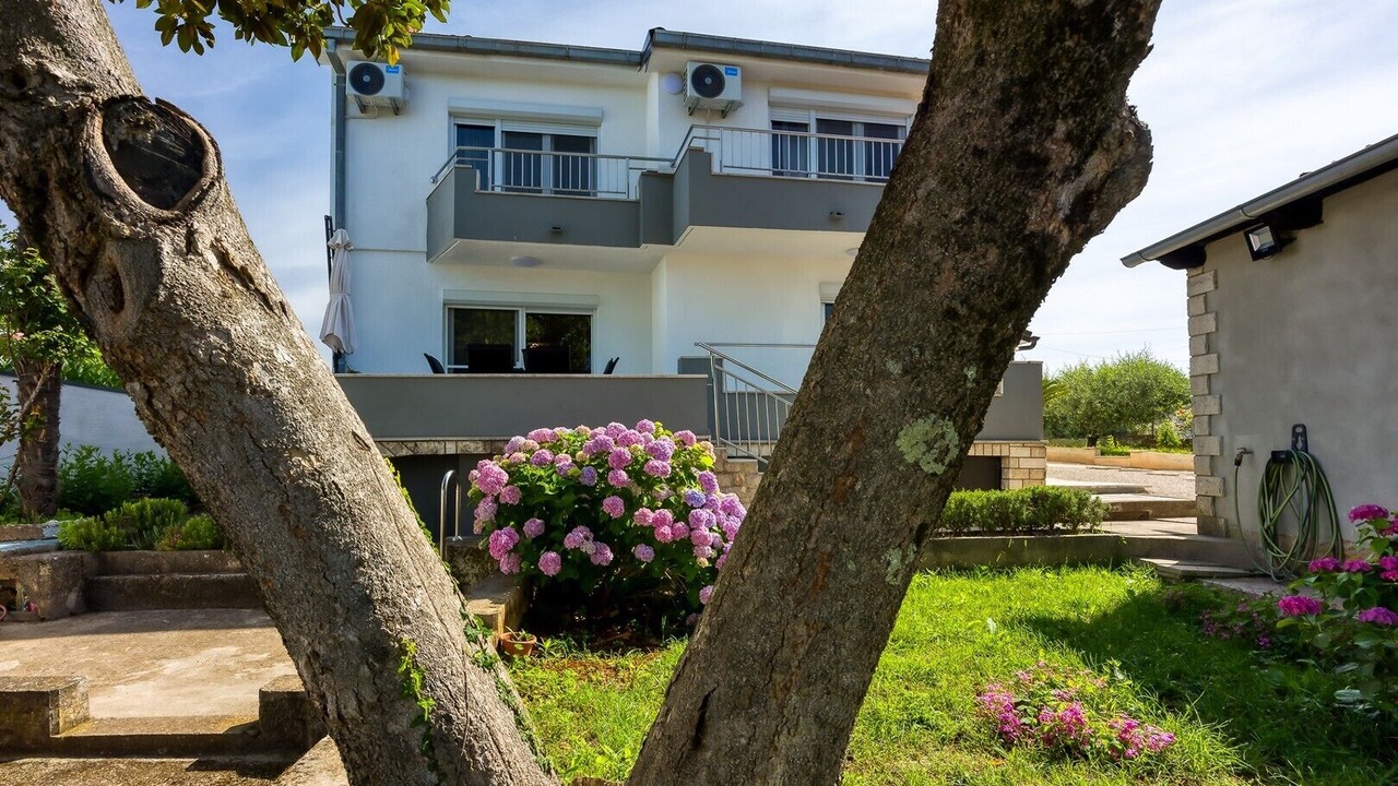 Photo of Outdoor in Antonci