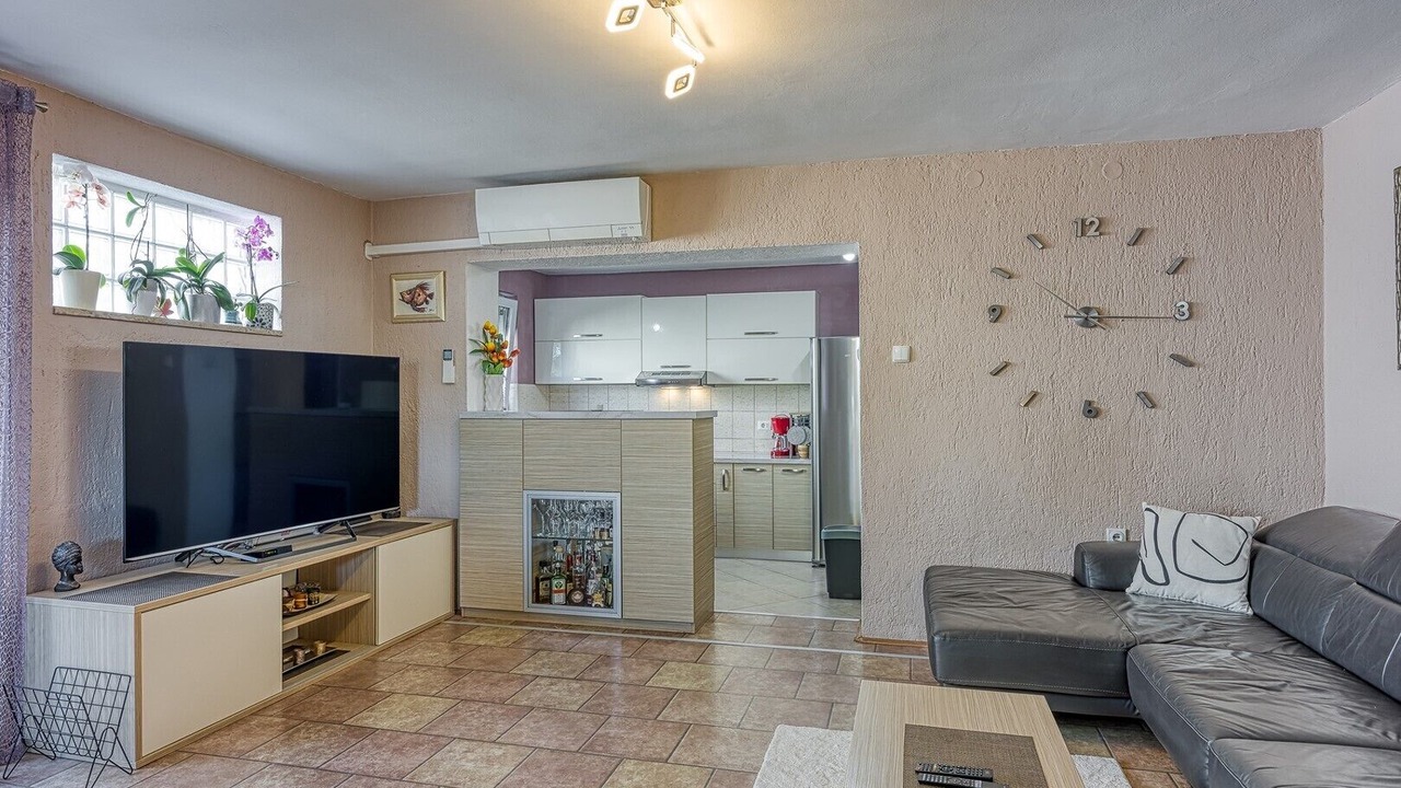 Photo of Livingroom in Antonci