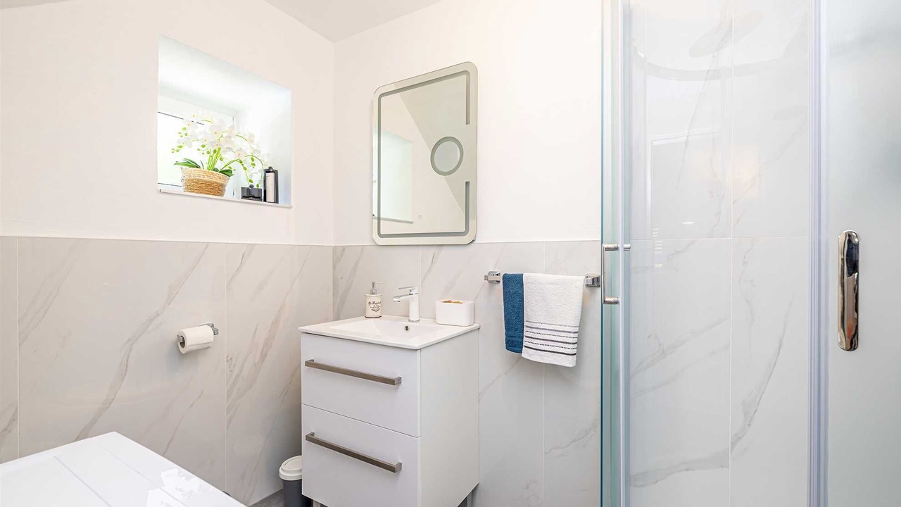 Photo of Bathroom in Kras