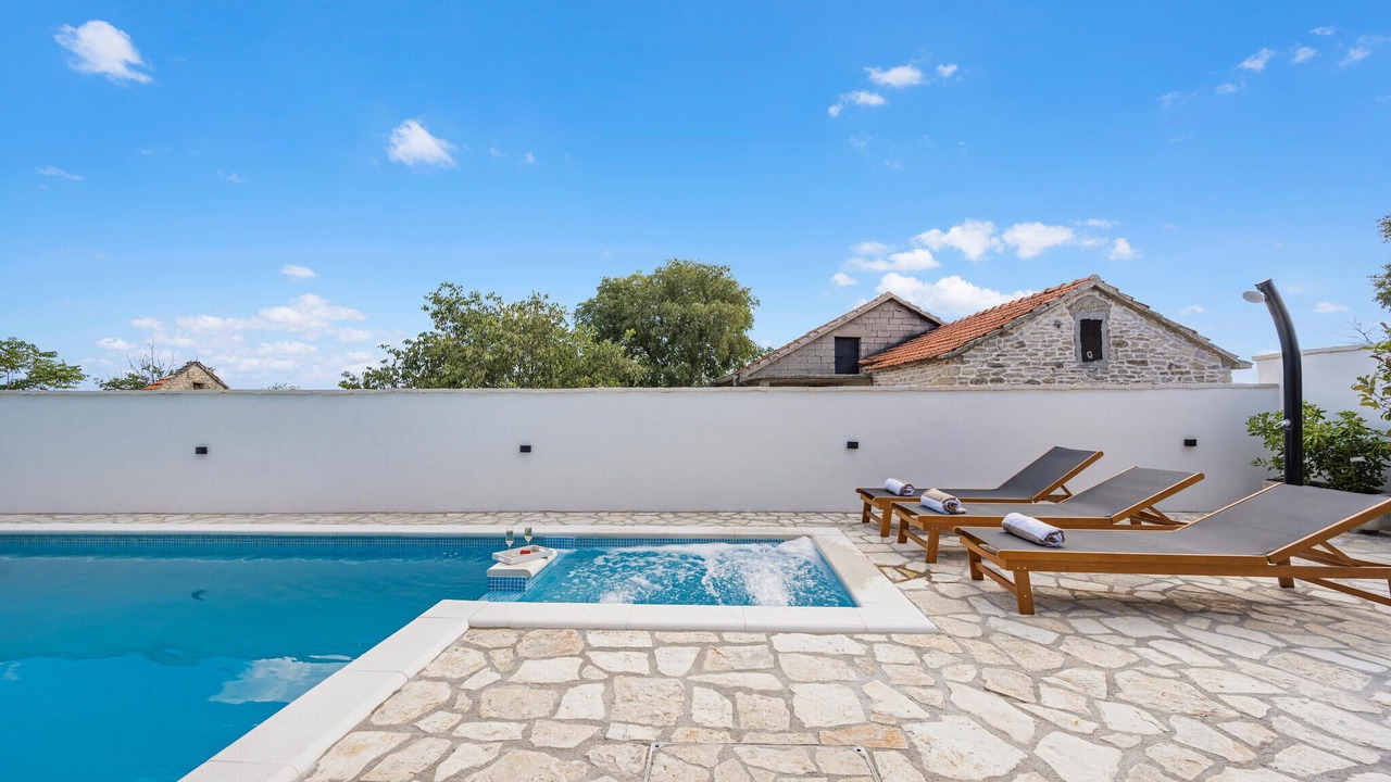 Photo of Outdoor in Skradin