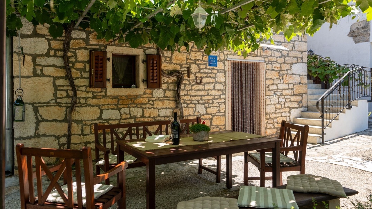 Photo of Outdoor in Jehnici