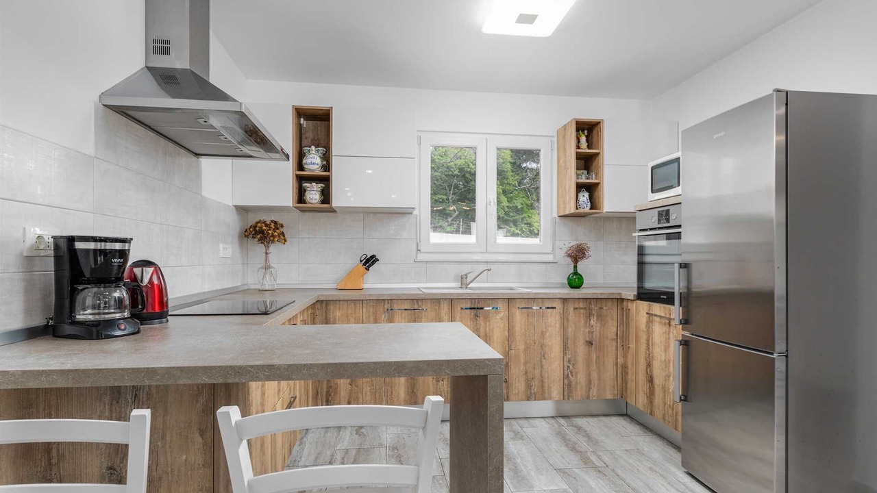 Photo of Kitchen in Gabonjin