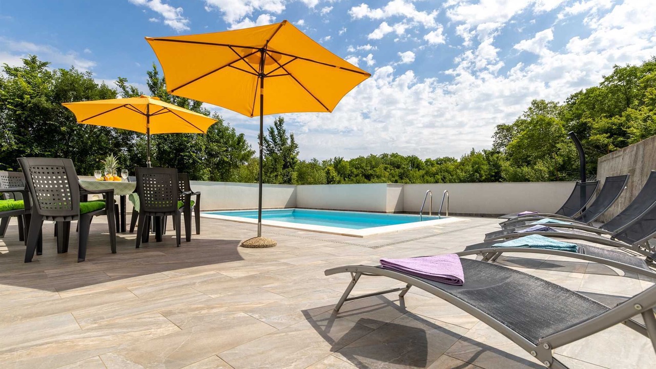 Photo of Outdoor in Gabonjin