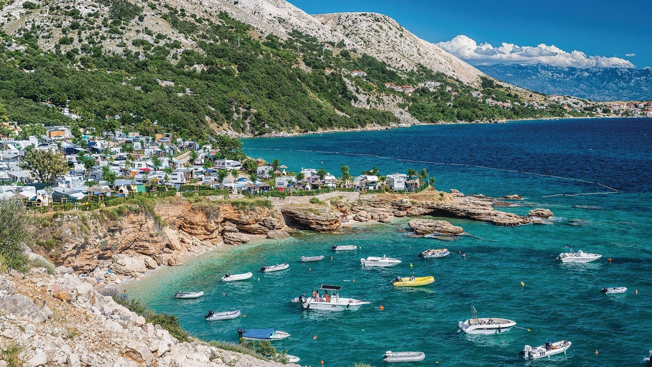 Photo of Others in Stara Baska